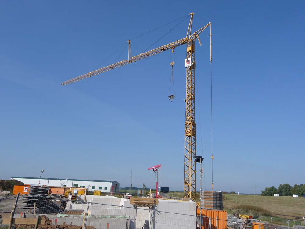   Liebherr 102K (8 ) 